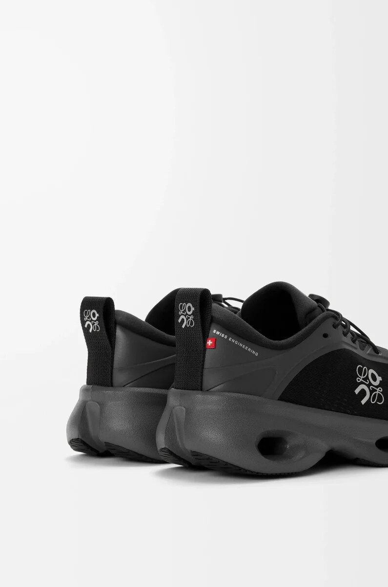 baskets cloudsolo noires