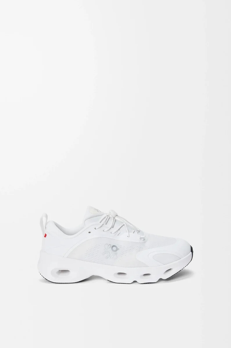 baskets cloudsolo blanchesgris clair
