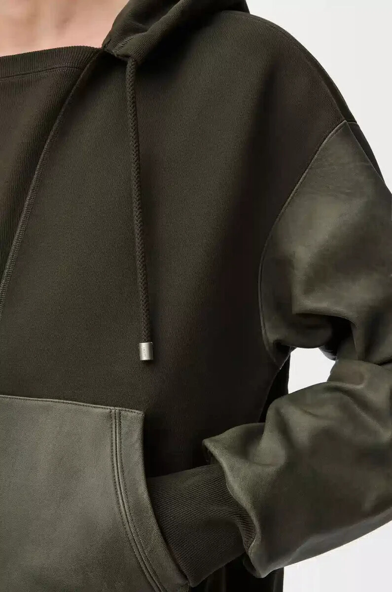 sweat à capuche hybride en coton et cuir dagneau nappa kaki