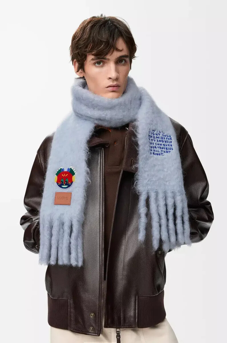 Écharpe en mohair et laine mélangés bleu ciel